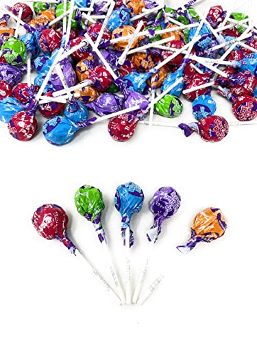 Wild Berry Tootsie Pops Bulk Candy Variety 100+ Count Lollipops Including Apple, Cherry, Blackberry, Blueberry And Mango Flavored  4+ lbs (64 Oz)